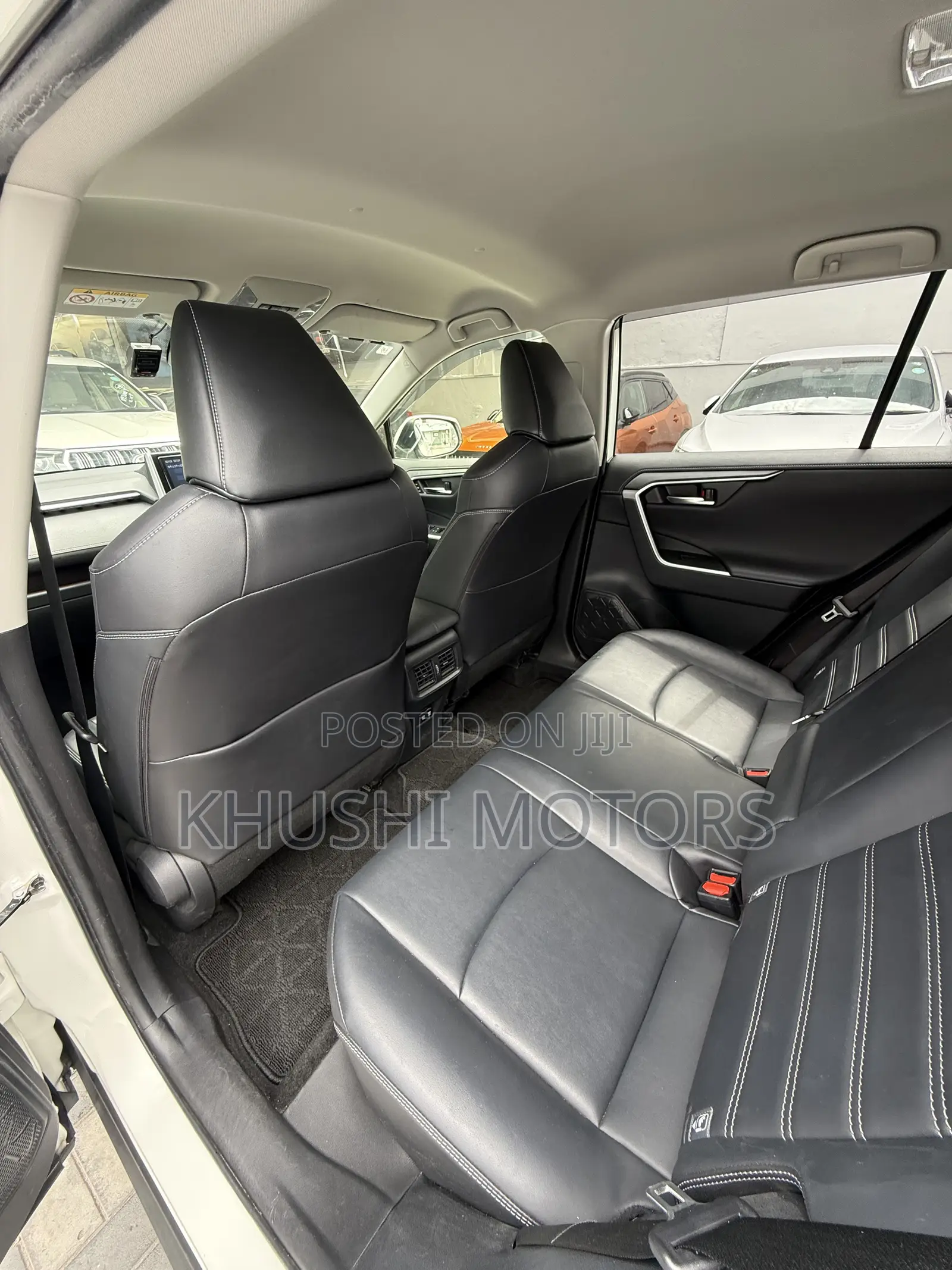 Toyota RAV4 2019 White