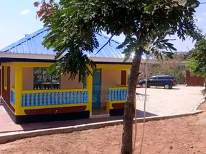 1bdrm House in Kivaa for rent