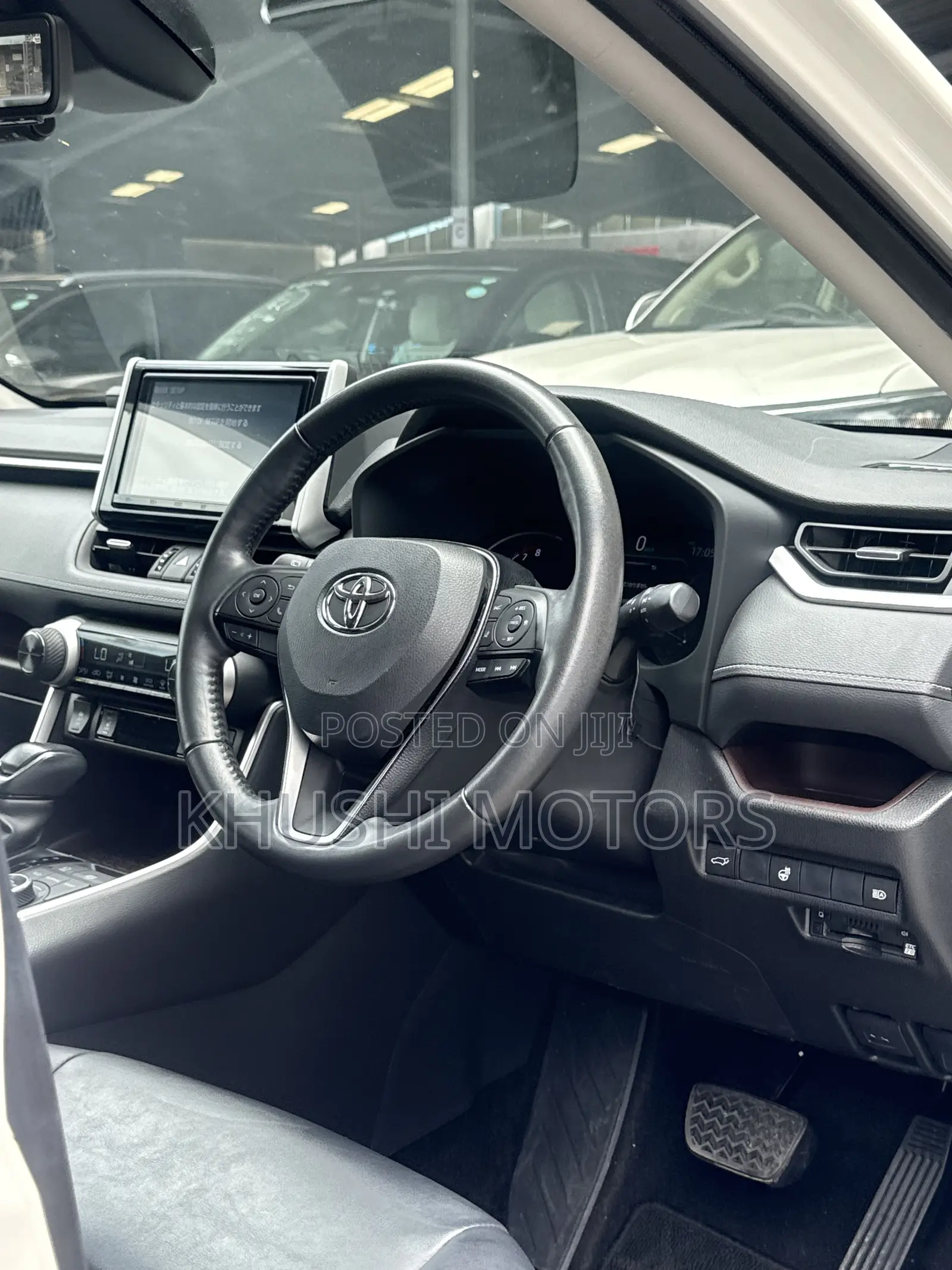 Toyota RAV4 2019 White