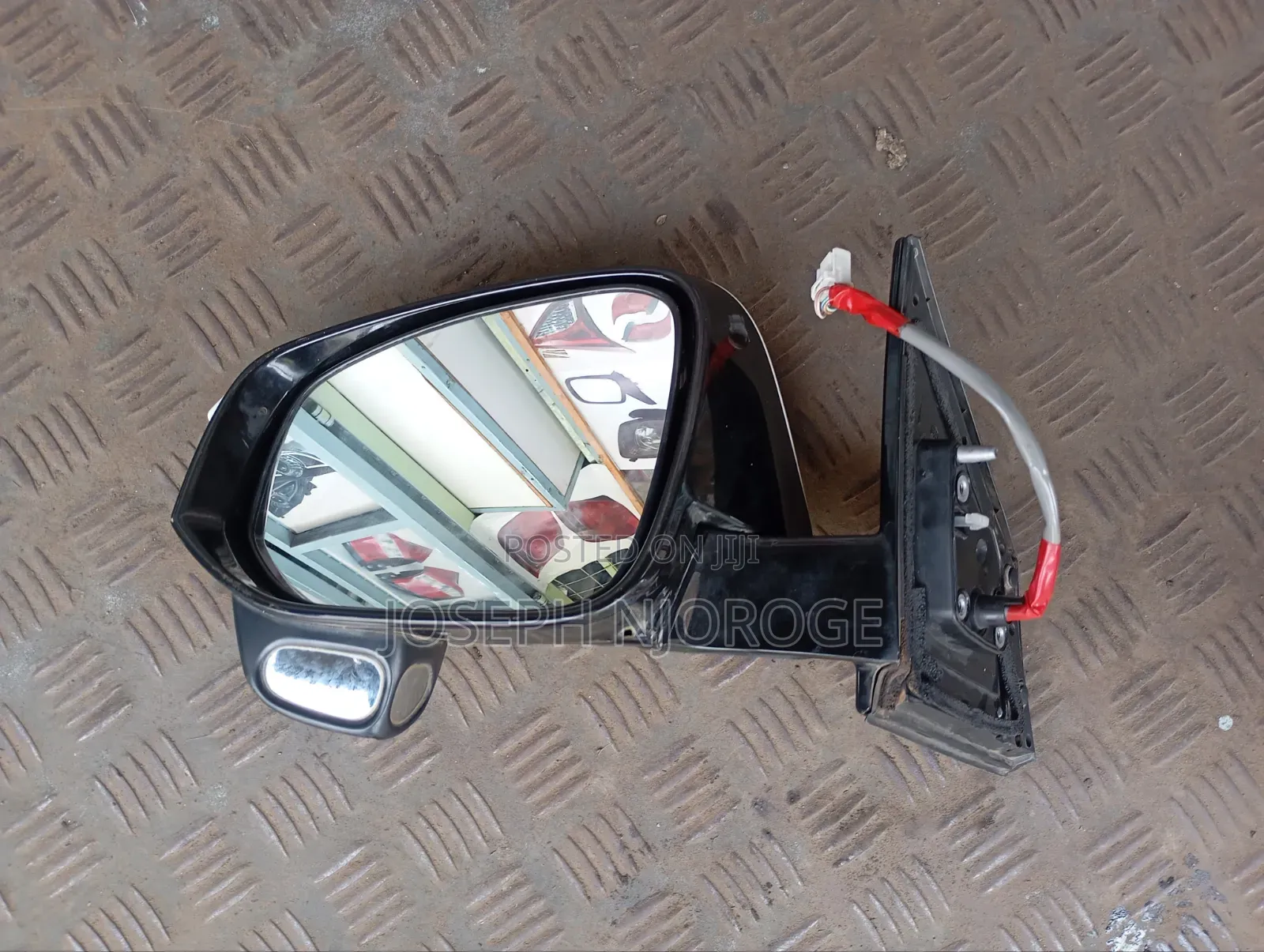 Harrier New Model Sidemirror