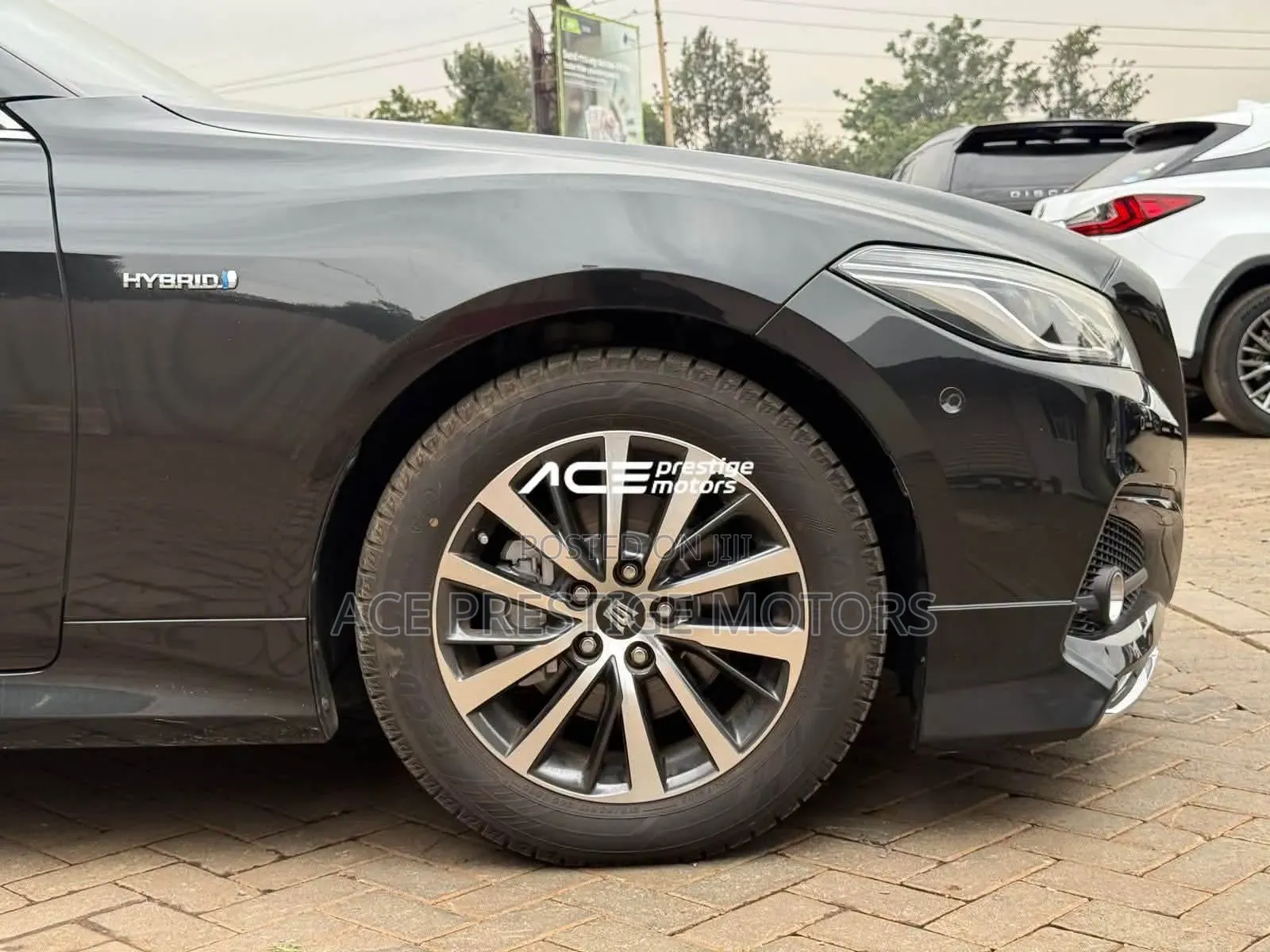 Toyota Crown 2018 Black
