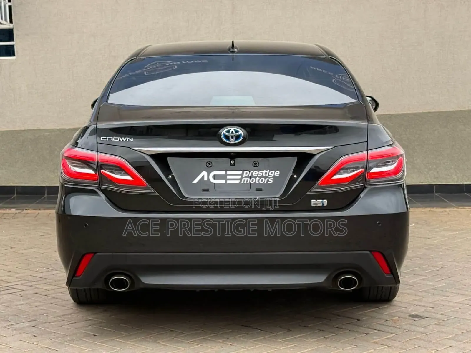 Toyota Crown 2018 Black