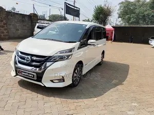 Nissan Serena 2018 White