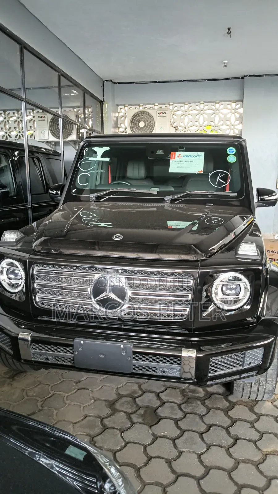 Mercedes-Benz 350D 2015 Black
