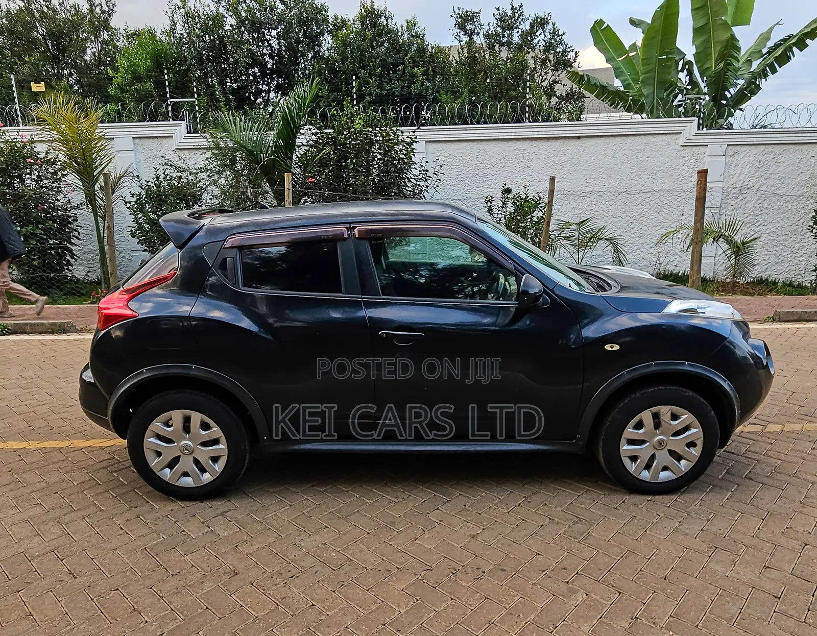 Nissan Juke 2012 Black