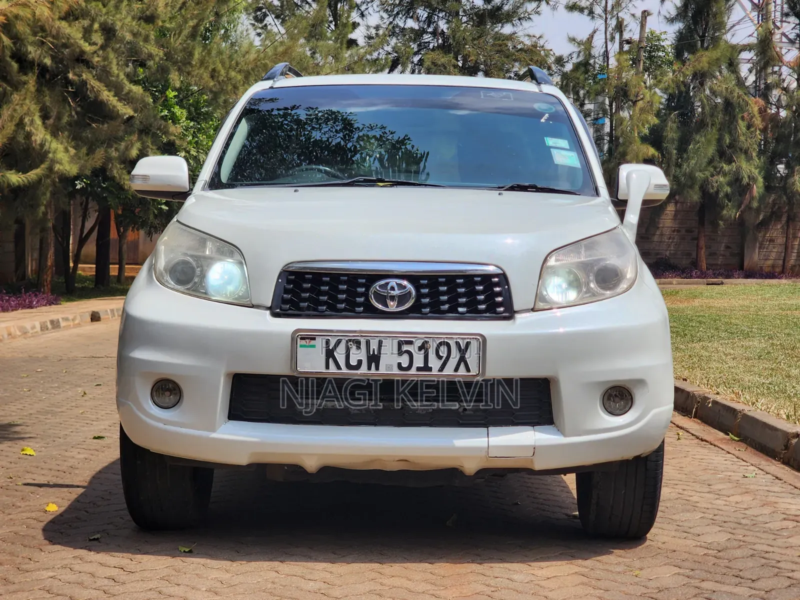 Toyota Rush 1.5 AWD 2012 White