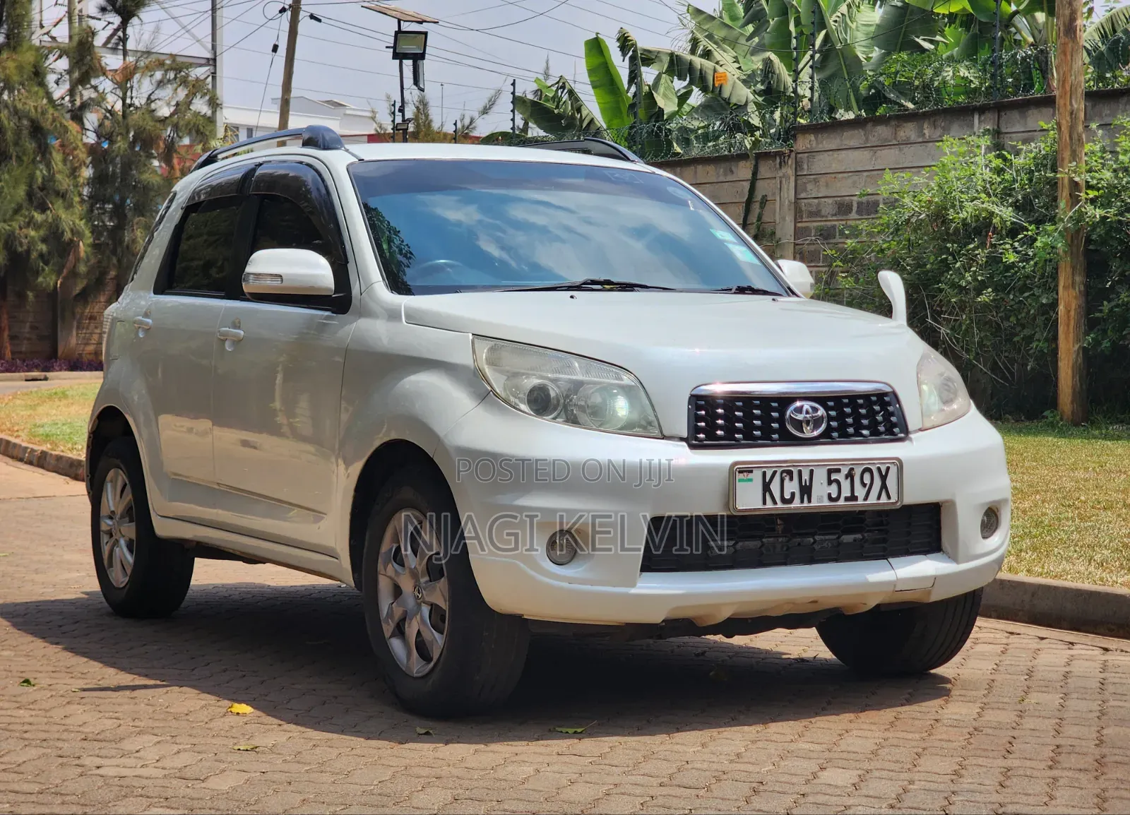 Toyota Rush 1.5 AWD 2012 White