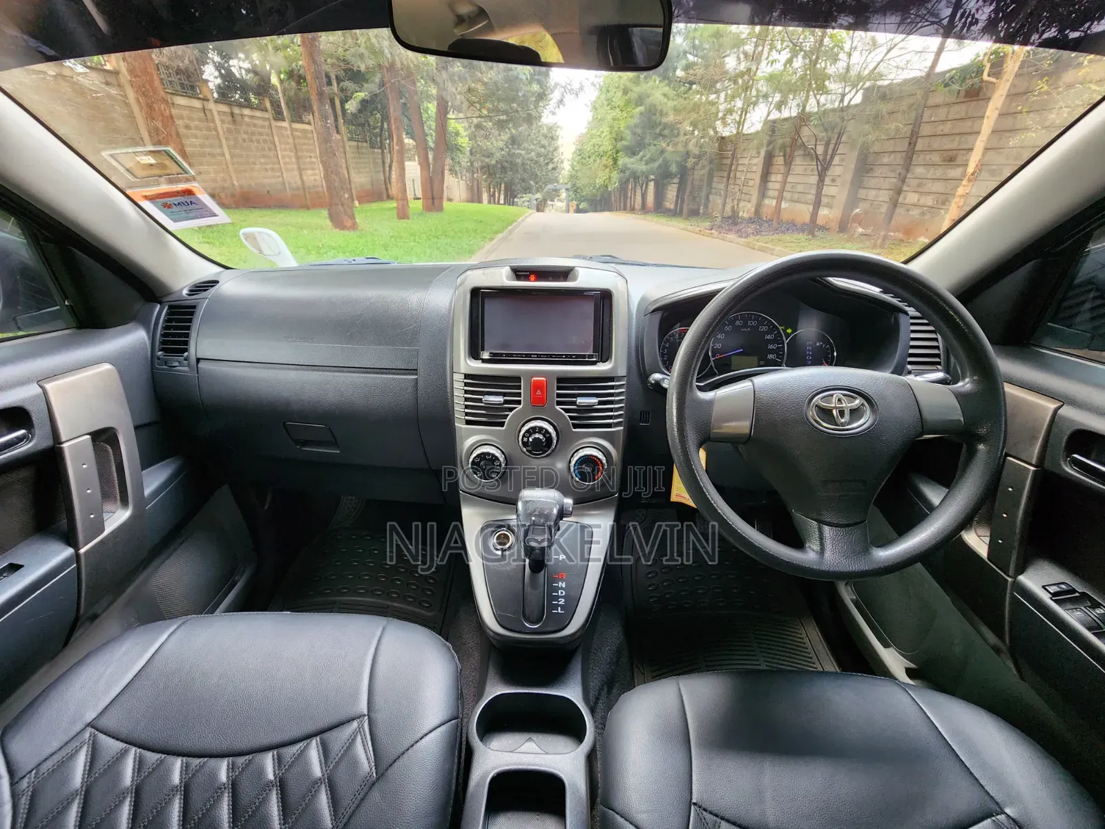 Toyota Rush 1.5 AWD 2012 White