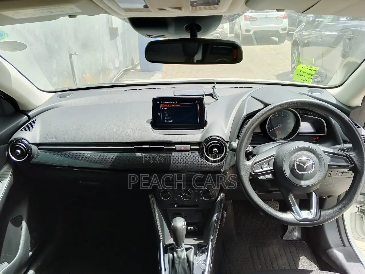 Toyota Vitz 2013 White