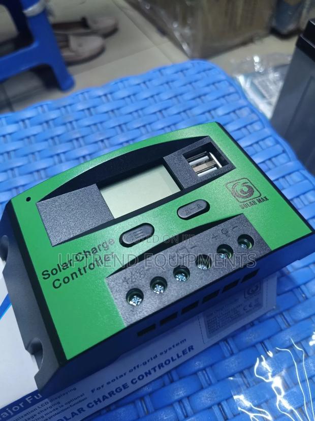 30A Solar Max Controller - thumbnail 2