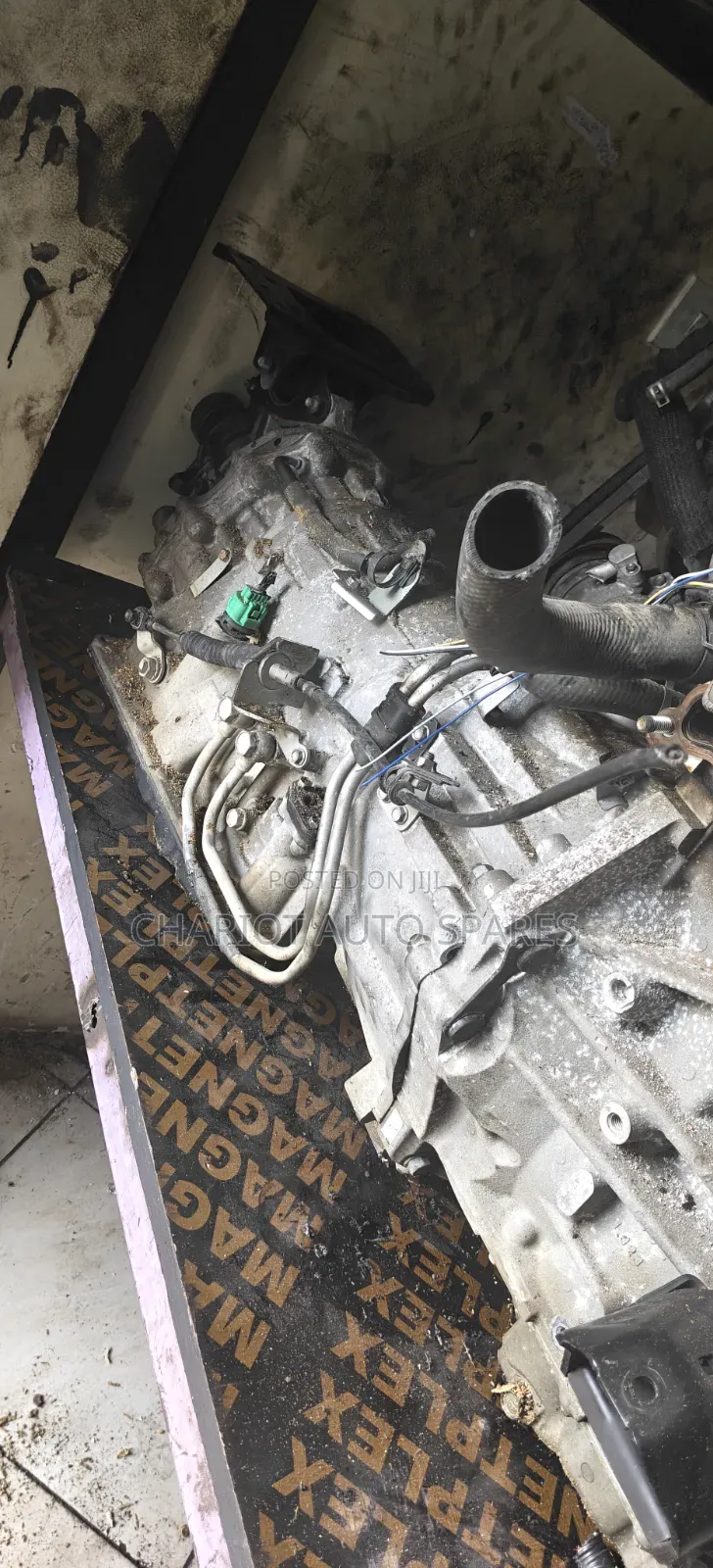 L8 Gearbox for Mazda Bongo