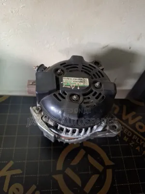 Toyota 1AZ Alternator