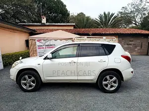 Toyota RAV4 2007 White