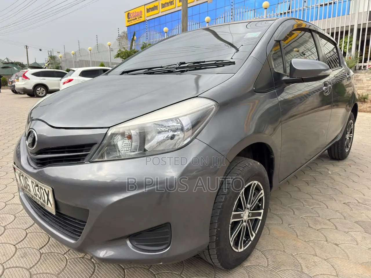 Toyota Vitz 2014 Gray
