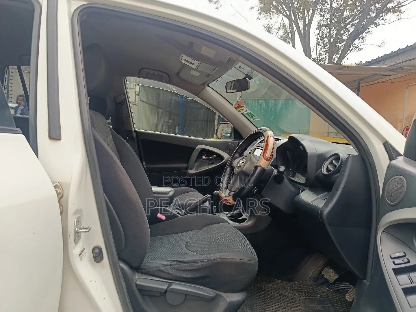 Toyota RAV4 2007 White