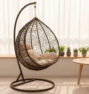 Swing Chair: Outdoor Single Pole Hanging Rattan Swing