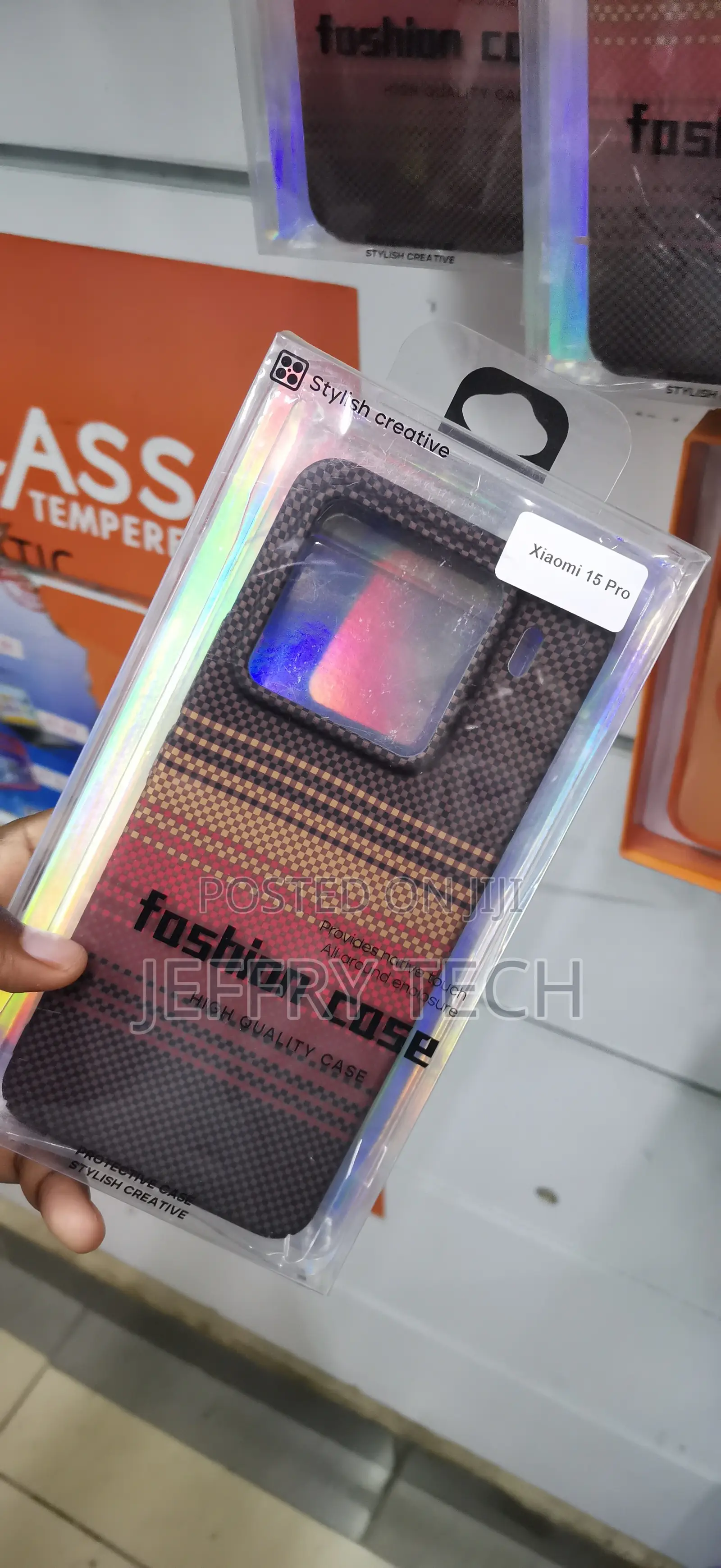 Carbon Fiber Style Gradient Fashion Case for the Xiaomi 15