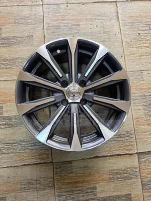 RIMS Size (15) TOYOTA (4 HOLES)