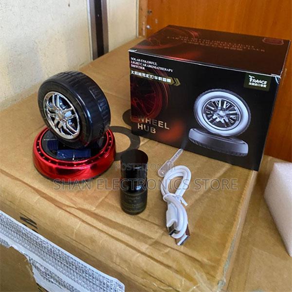 Wheel Car Solar Energy Rotating Perfume Aromatherapy Diffuser