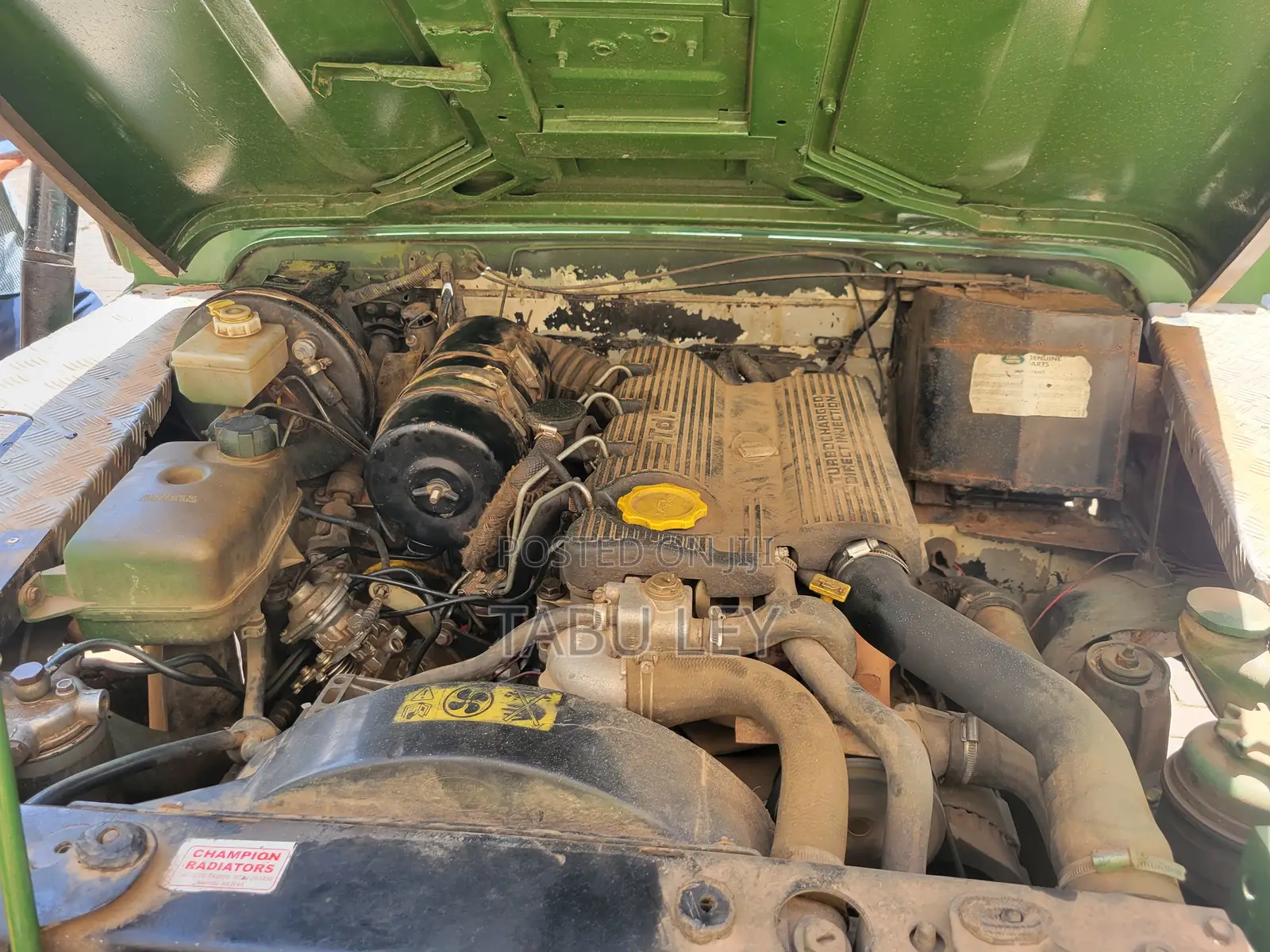Land Rover Defender 130 2.5 TDS 2005 Green