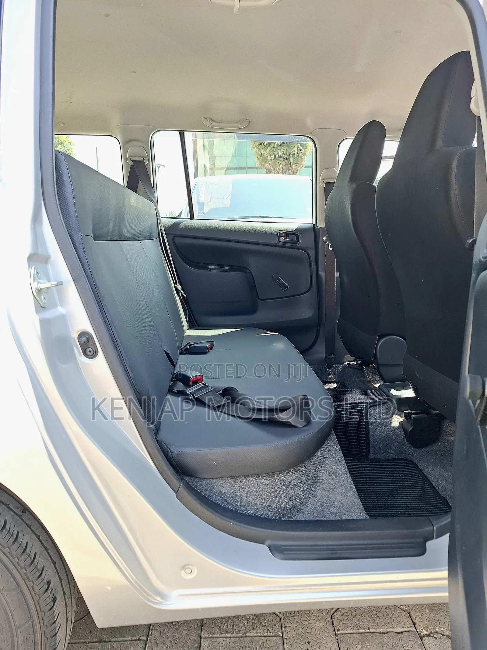 Toyota Succeed 2019 Silver