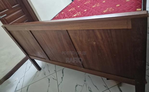 Solid Mvule Wood 5x6 Bed + Silentnight Zuri Spring Mattress - thumbnail 2