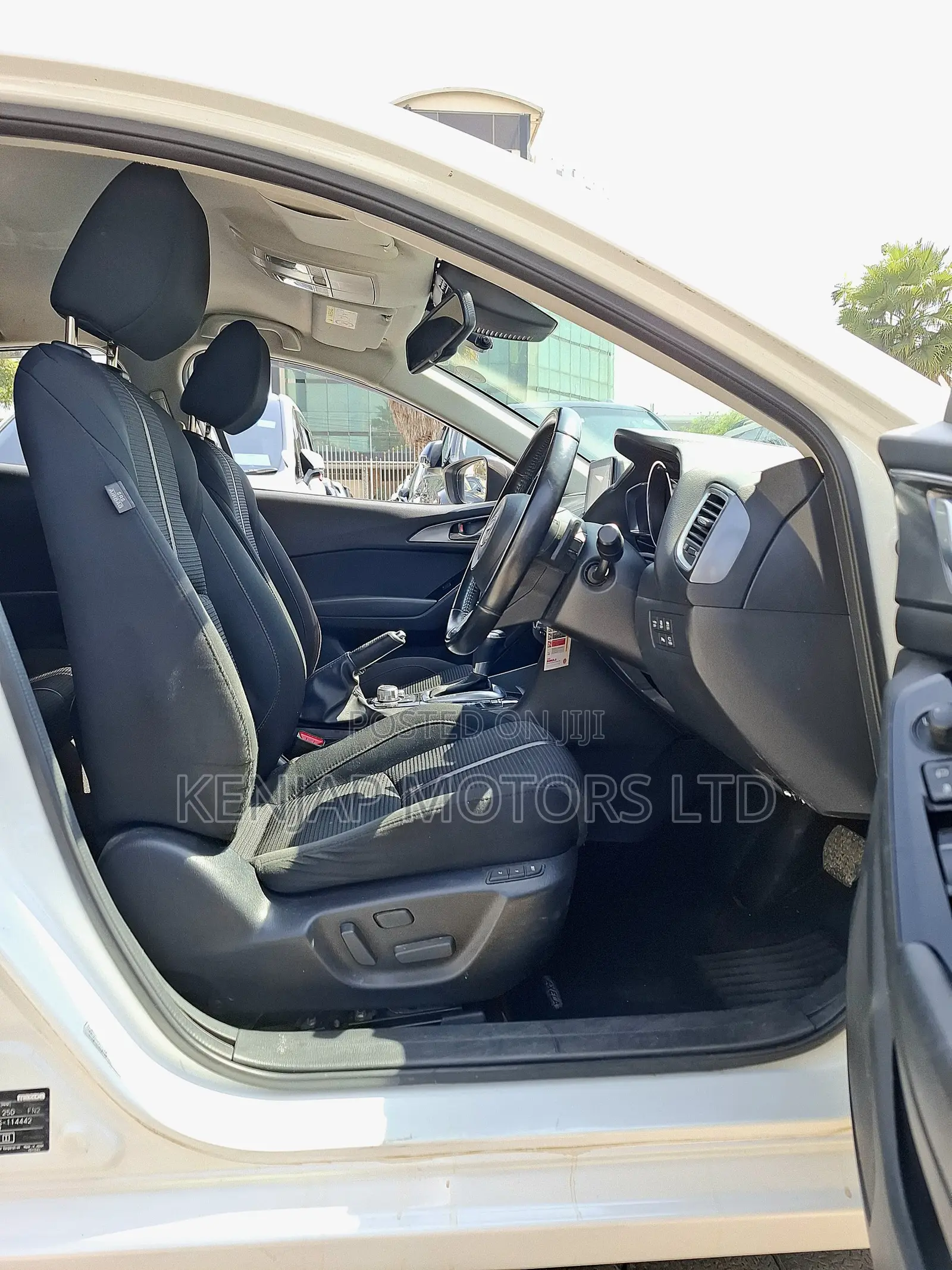 Mazda Axela 2019 White