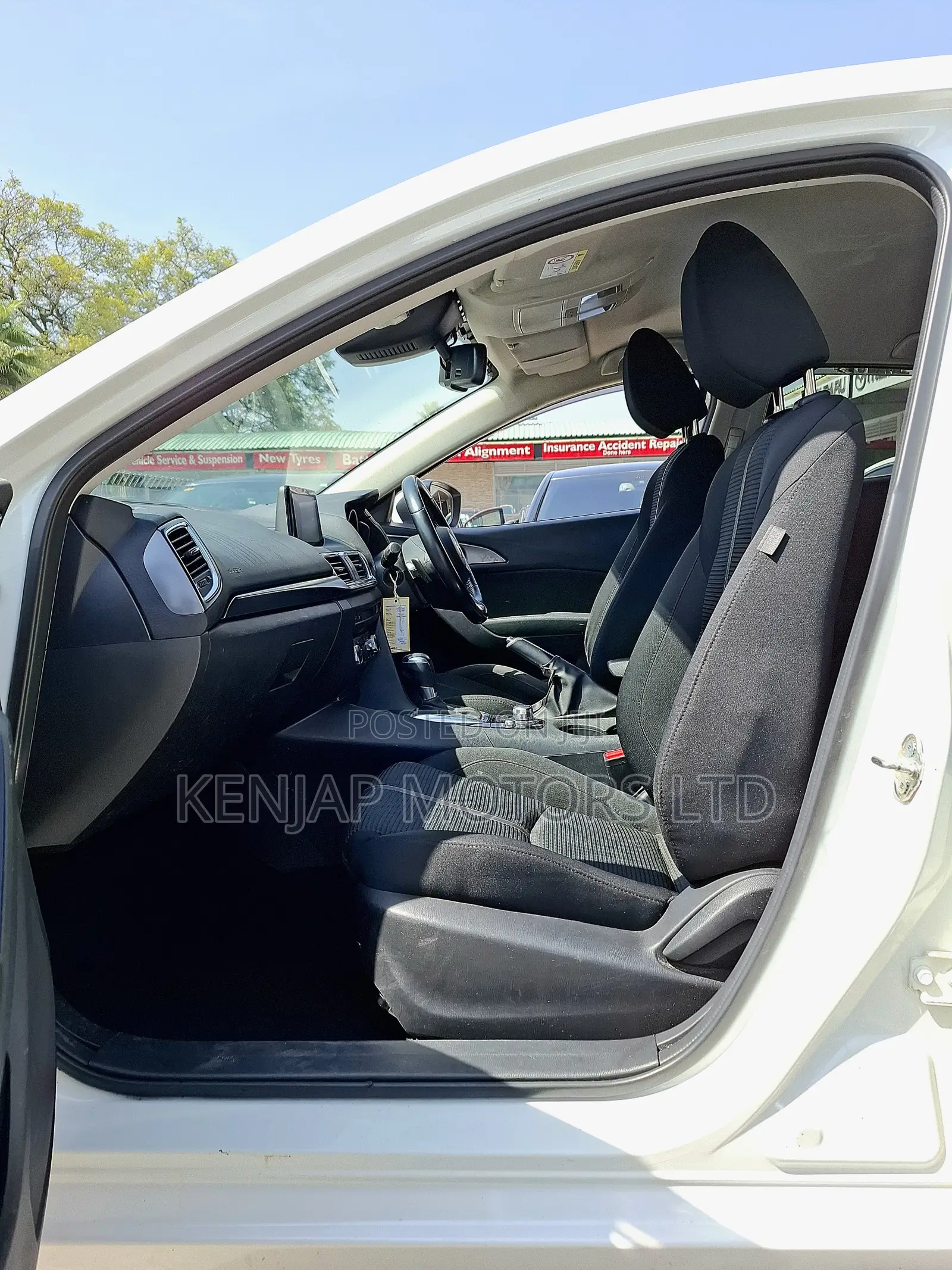 Mazda Axela 2019 White