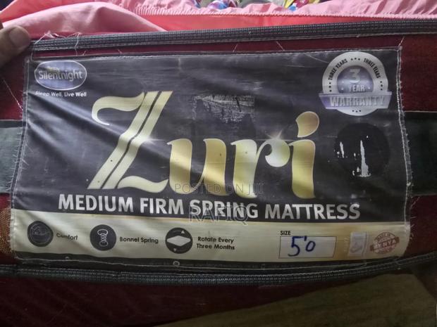 Solid Mvule Wood 5x6 Bed + Silentnight Zuri Spring Mattress - thumbnail 3