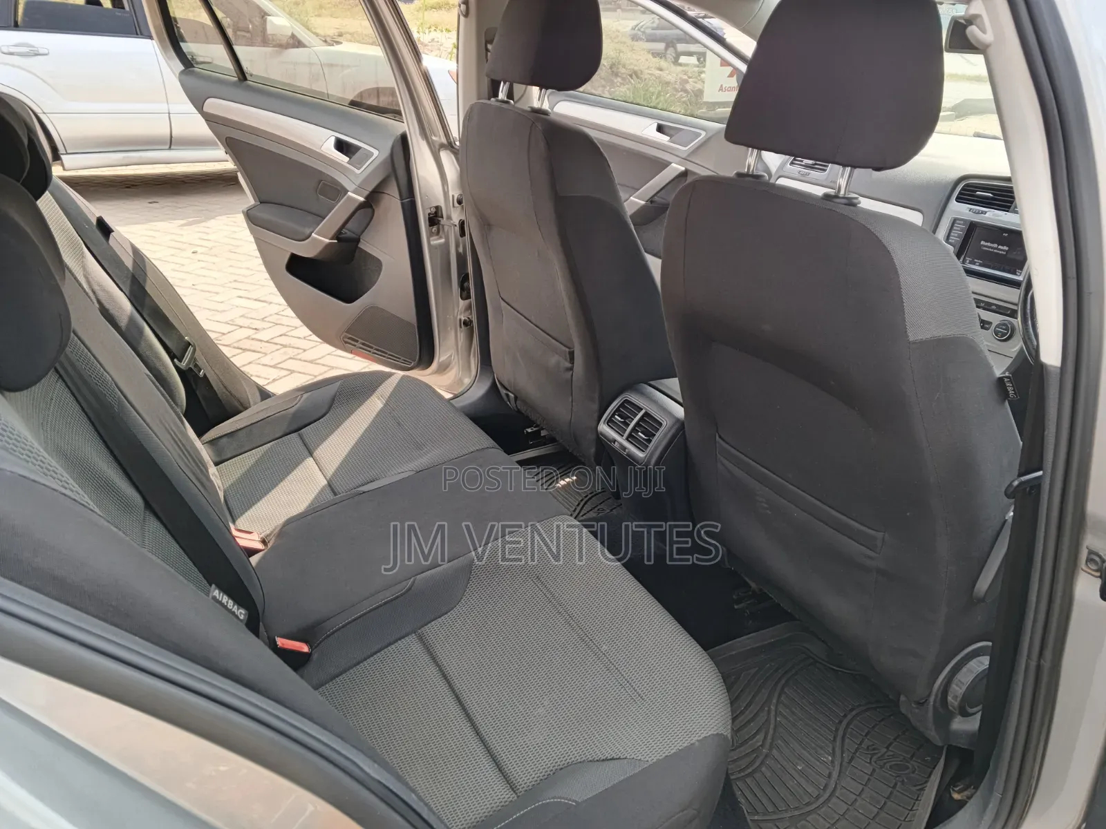 Volkswagen Golf 2014 Silver