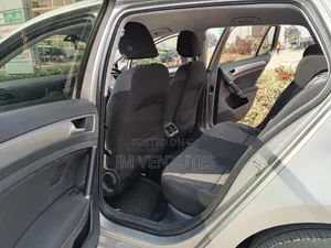 Volkswagen Golf 2014 Silver