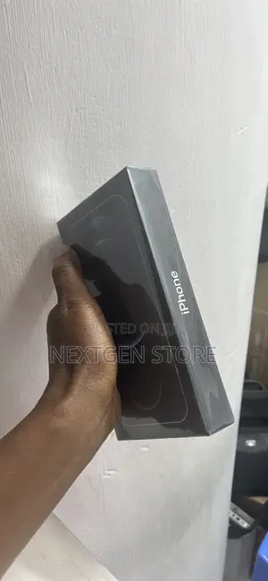 New Apple iPhone 12 Pro Max 256 GB Gold