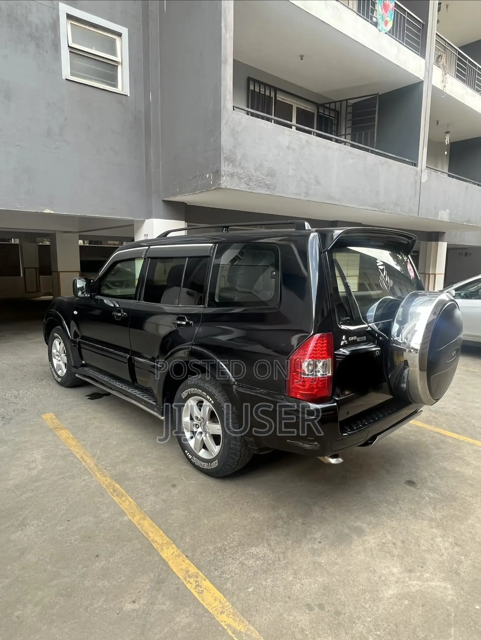 Mitsubishi Pajero 3.2 DI-D GLS 2006 Black