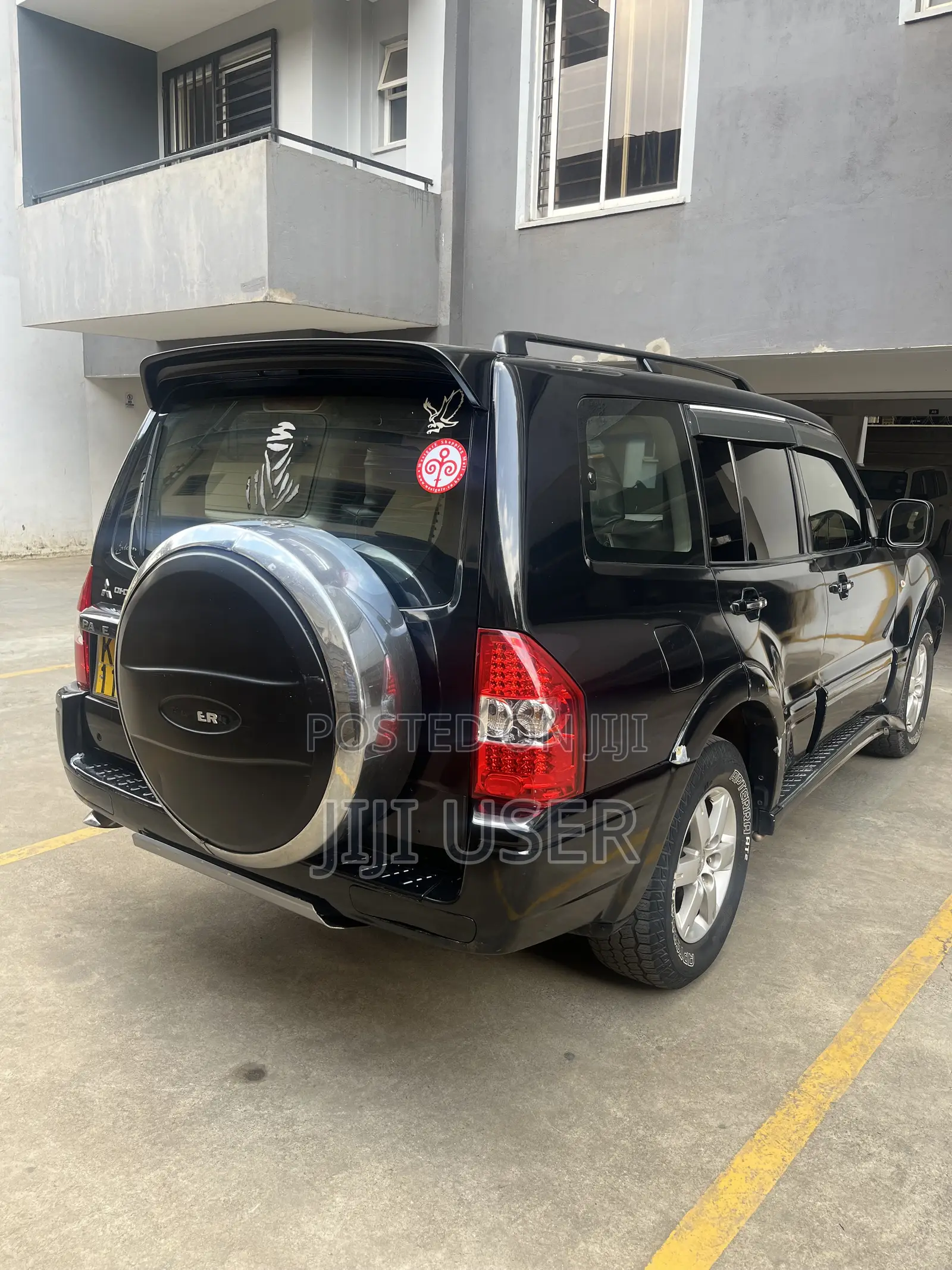 Mitsubishi Pajero 3.2 DI-D GLS 2006 Black