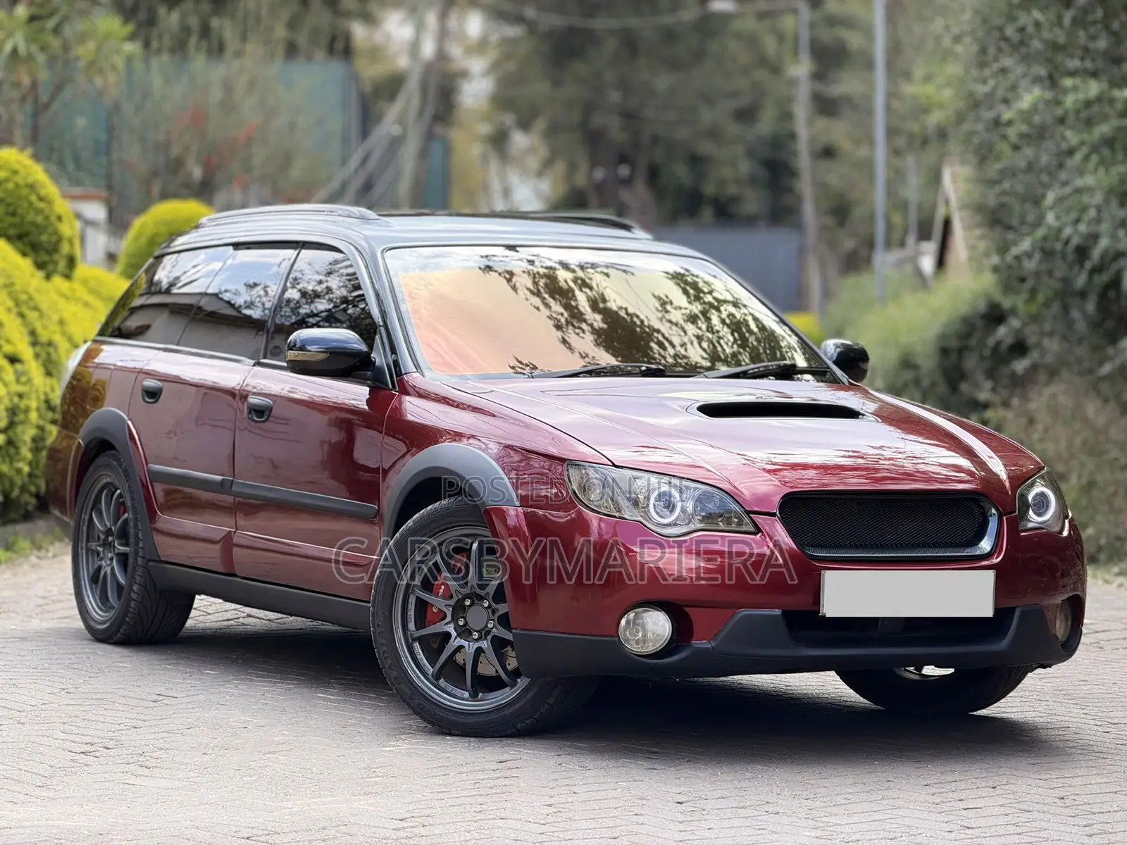 Subaru Legacy 2.5i Premium 2010 Red