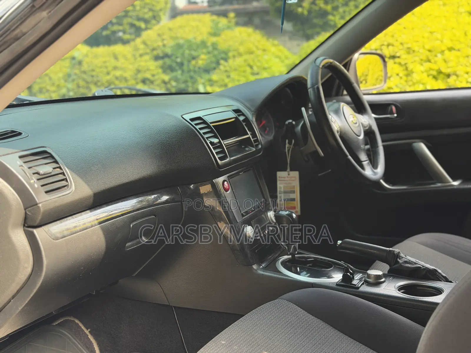 Subaru Legacy 2.5i Premium 2010 Red