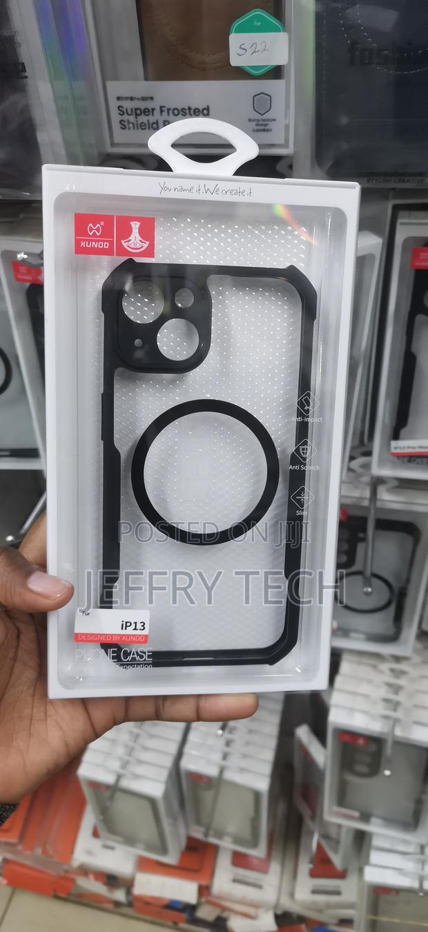 iPhone 13 Features a Durable Black TPU Bumper Frame - main view