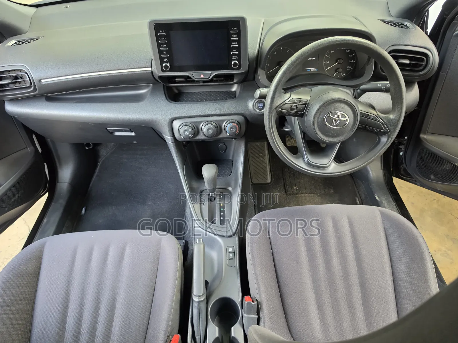 Toyota Yaris 2020 Black