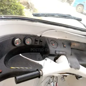 Piaggio 2022 White