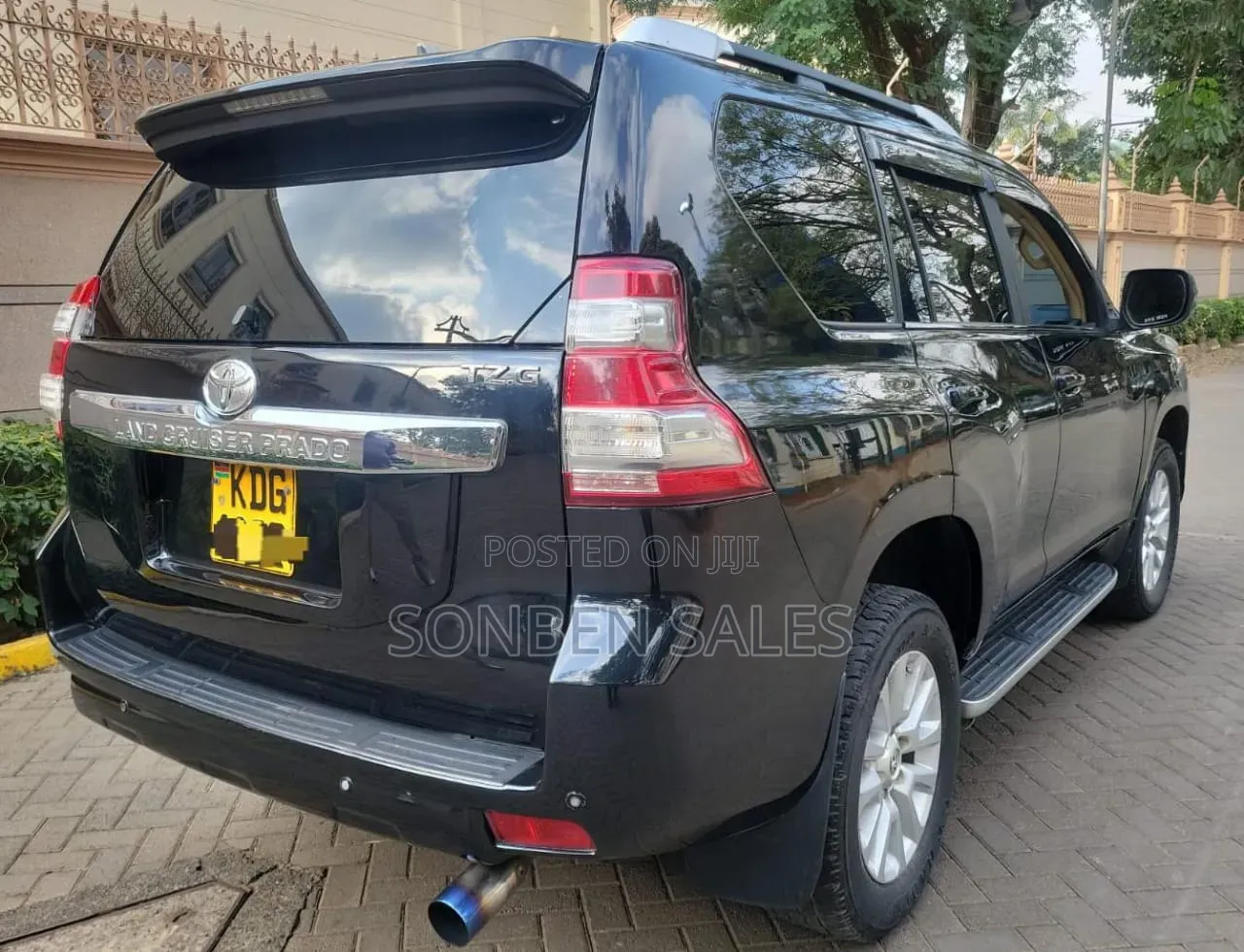Toyota Land Cruiser Prado 3.0 D-4D (190 Hp) 7 seats 2015 Black