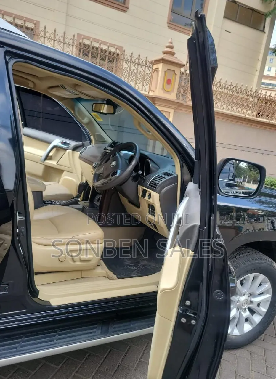 Toyota Land Cruiser Prado 3.0 D-4D (190 Hp) 7 seats 2015 Black