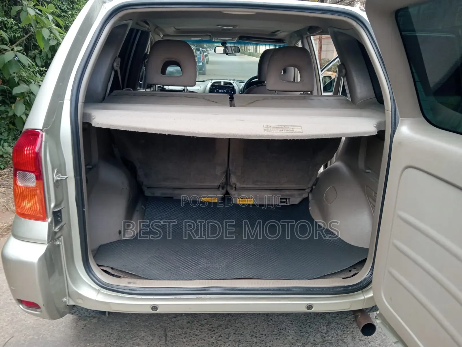 Toyota RAV4 2002 Silver