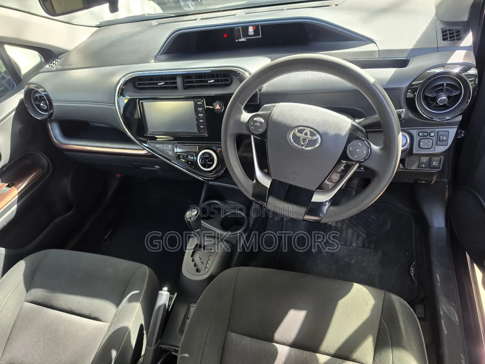 Toyota Aqua 2020 Blue