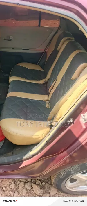 Toyota Vitz 2007 Maroon