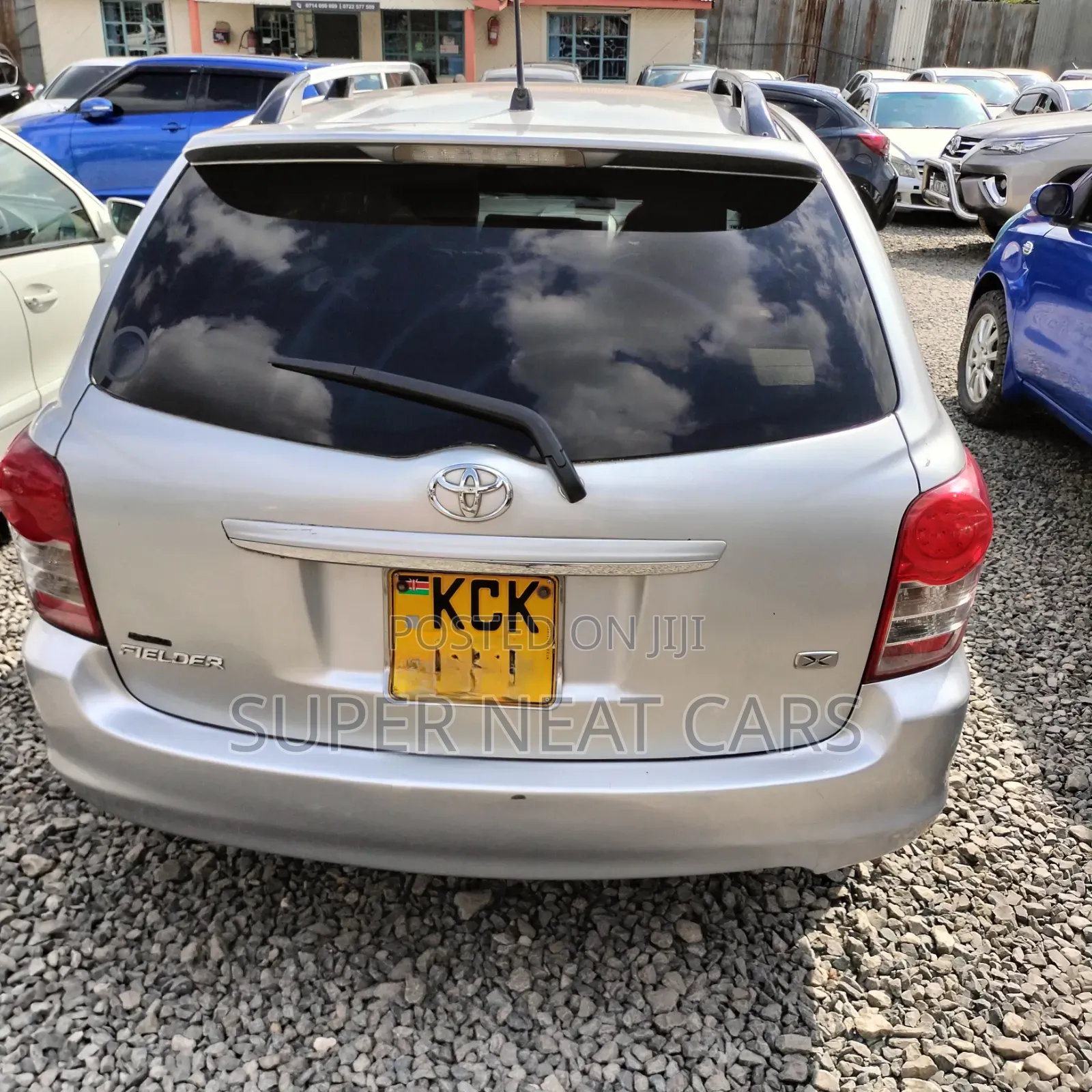 Toyota Corolla Fielder 2009 Silver