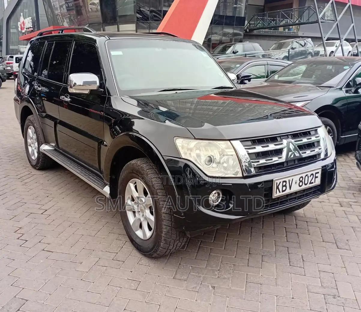 Mitsubishi Pajero 3.0 2011 Black