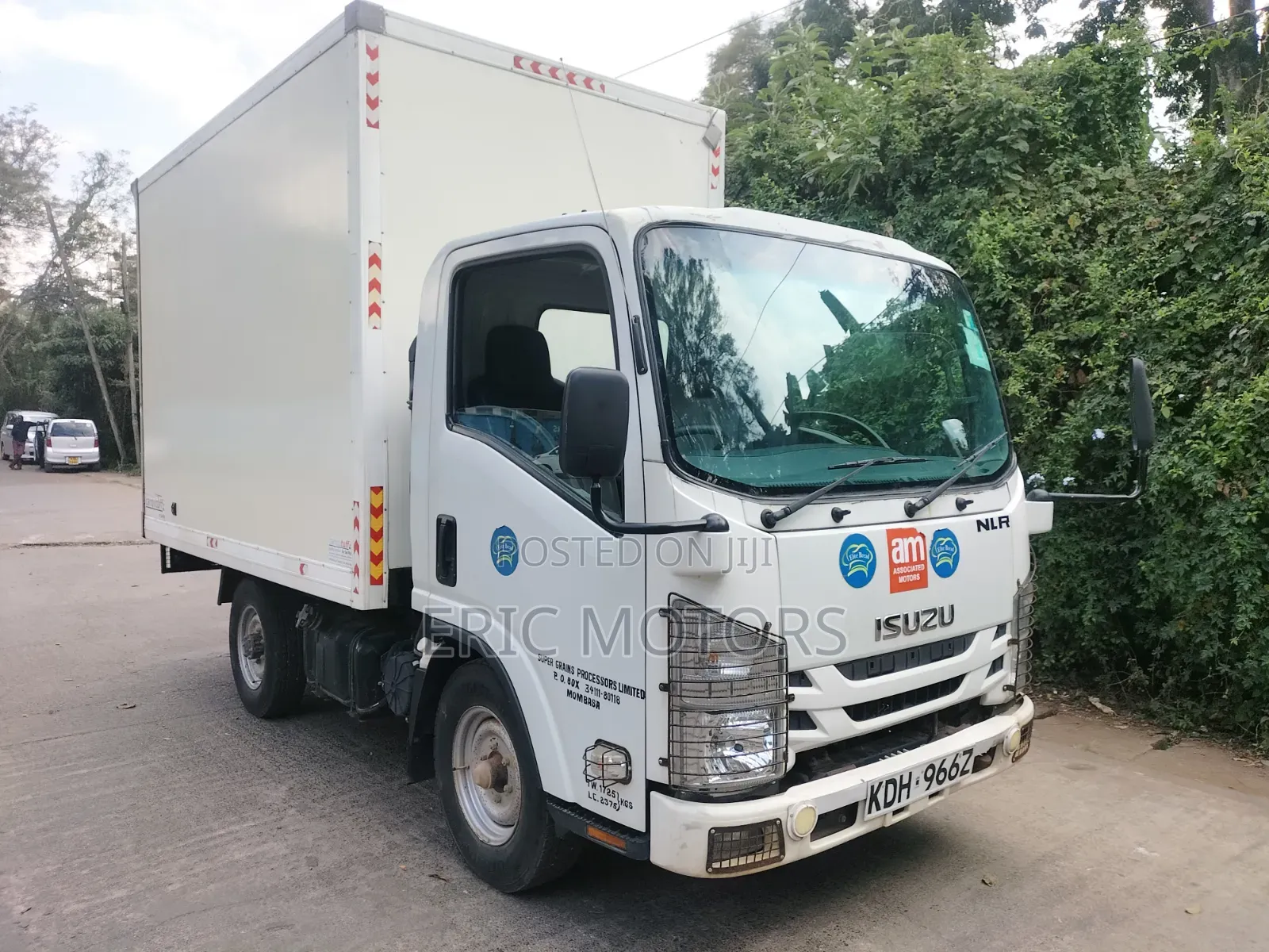 Isuzu NLR 2022
