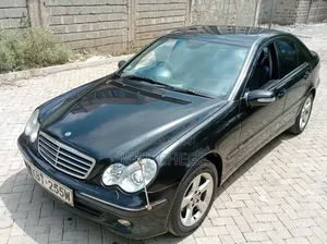 Mercedes-Benz C230 2005 Black