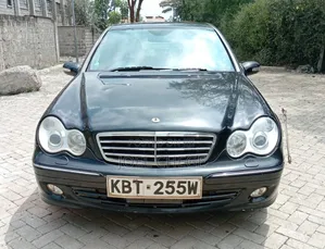 Mercedes-Benz C230 2005 Black