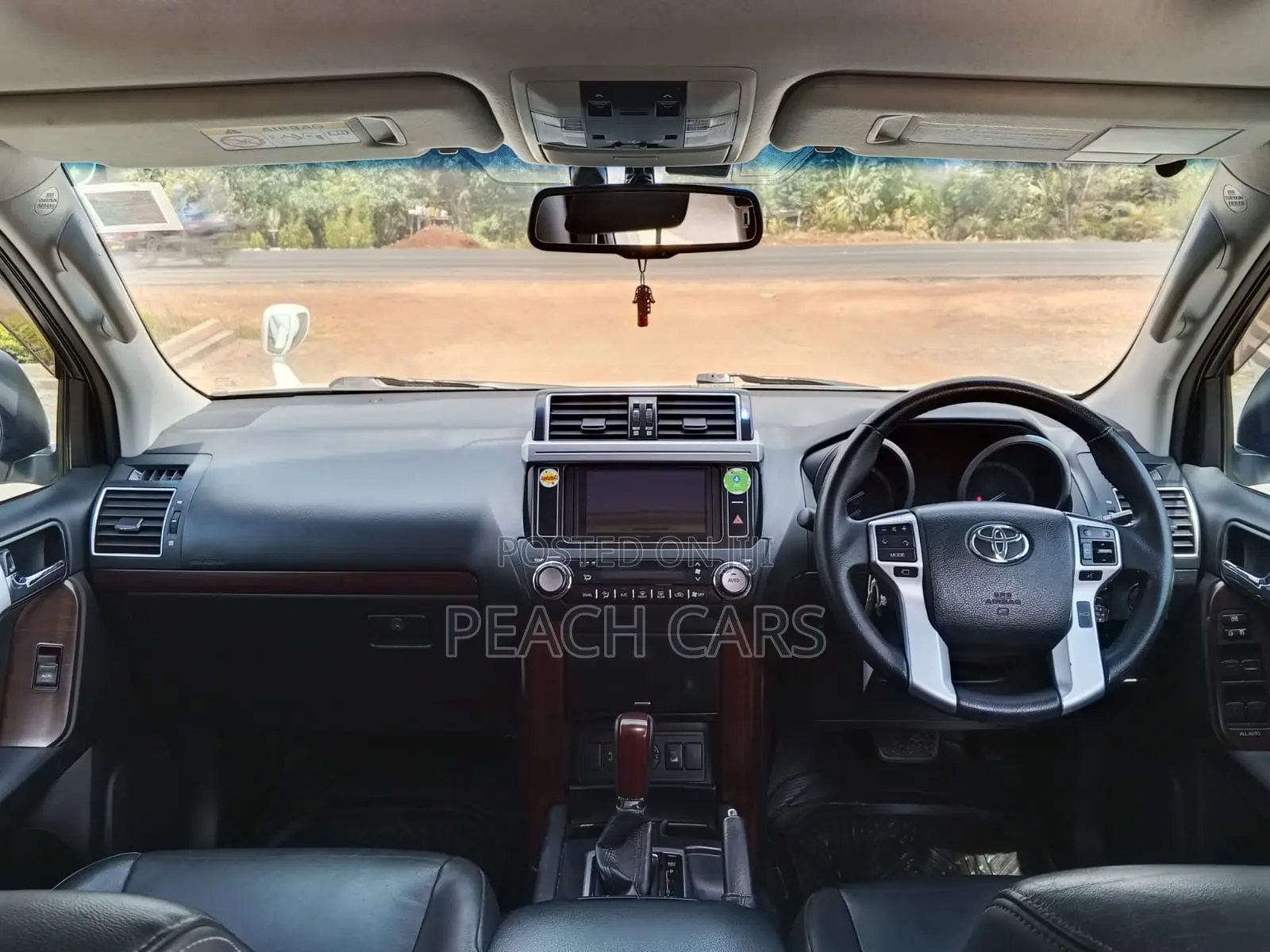 Toyota Land Cruiser Prado 2016 White